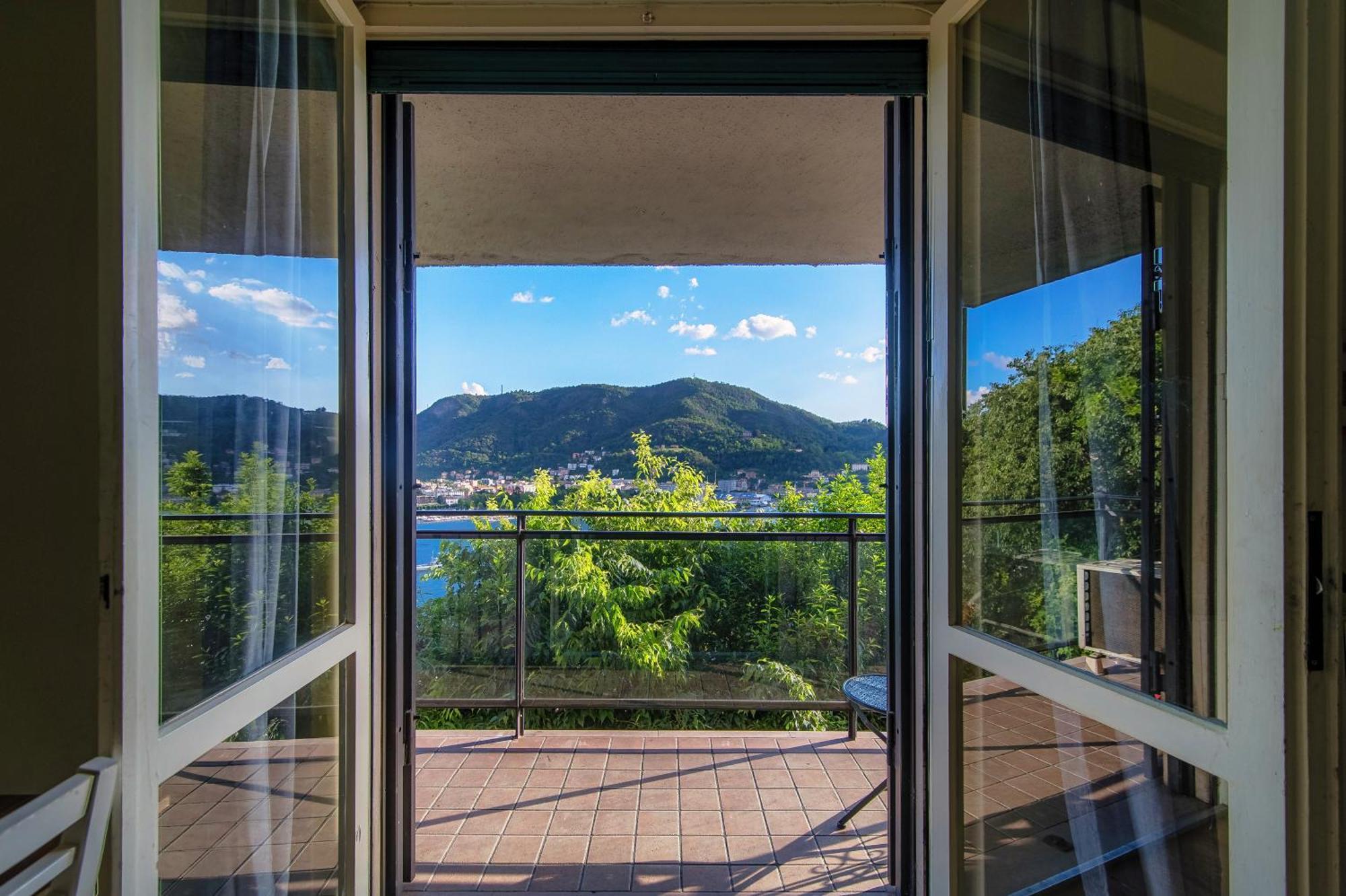 Апартаменти Bellavista Flat - The House Of Travelers Комо Екстер'єр фото
